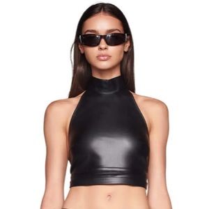 I am Gia alura crop top
